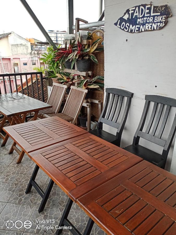Losmen Fadel Malioboro Jogja Джокякарта Екстериор снимка